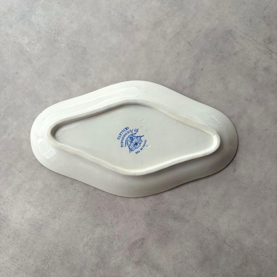 Saint Amand ラヴィエ OEILLETS