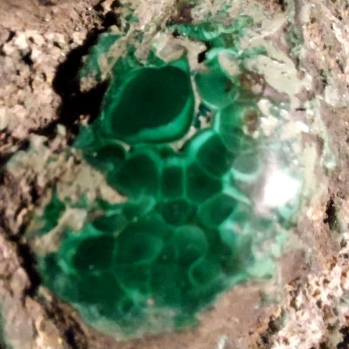 大きなマラカイト原石！ 1㌔超え 部分磨き 96