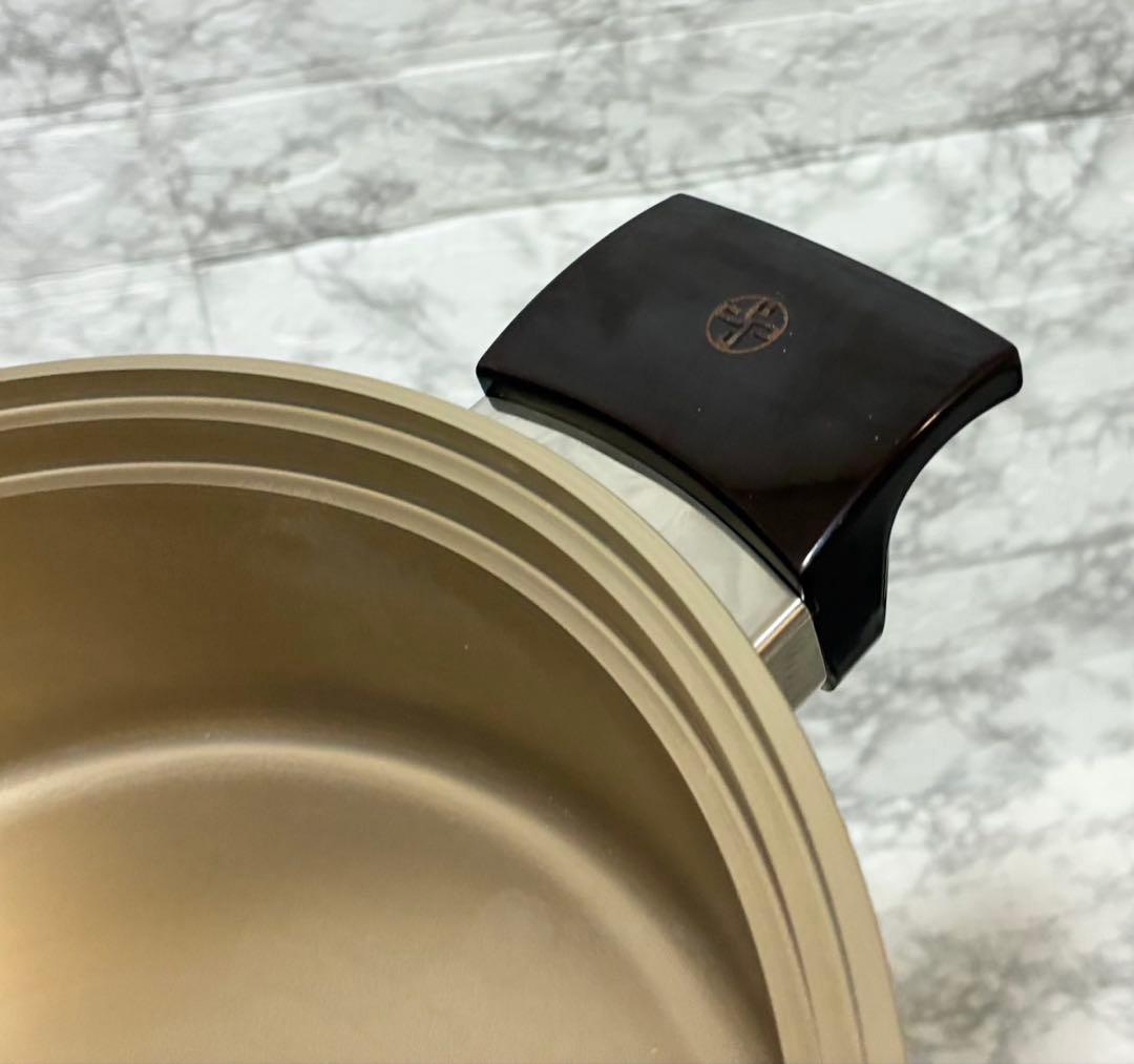 【希少 美品】しばのキッチン 両手鍋 ガラス蓋 最高級ゴールドシリーズ