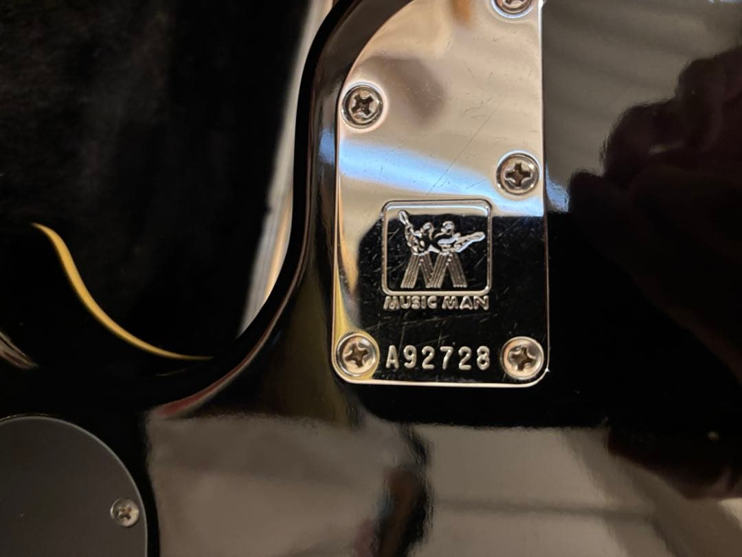 ギター Music Man Axis Ex Trans Red