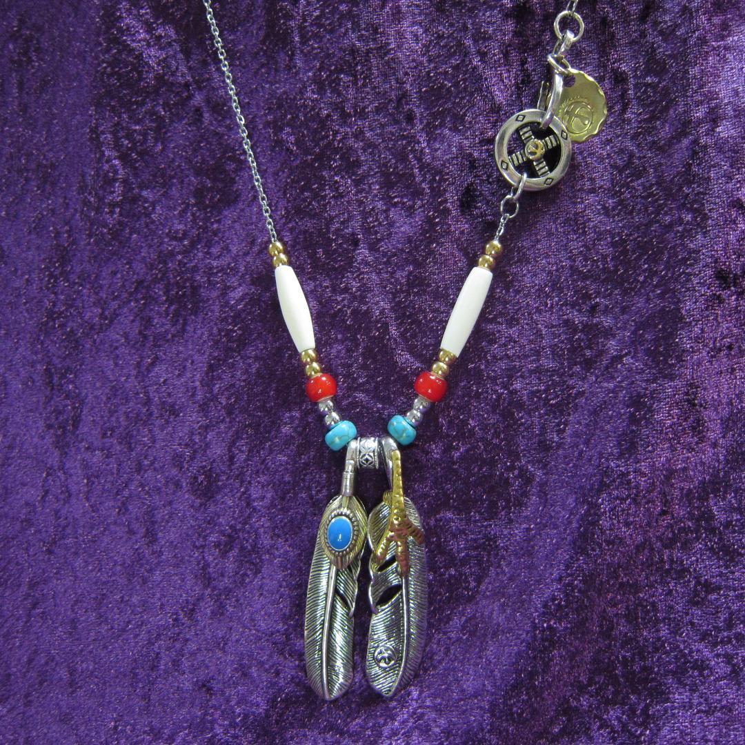 098金爪金縄フェザー、ホワイトハーツ、ターコイズ、バッファローボーンネックレス