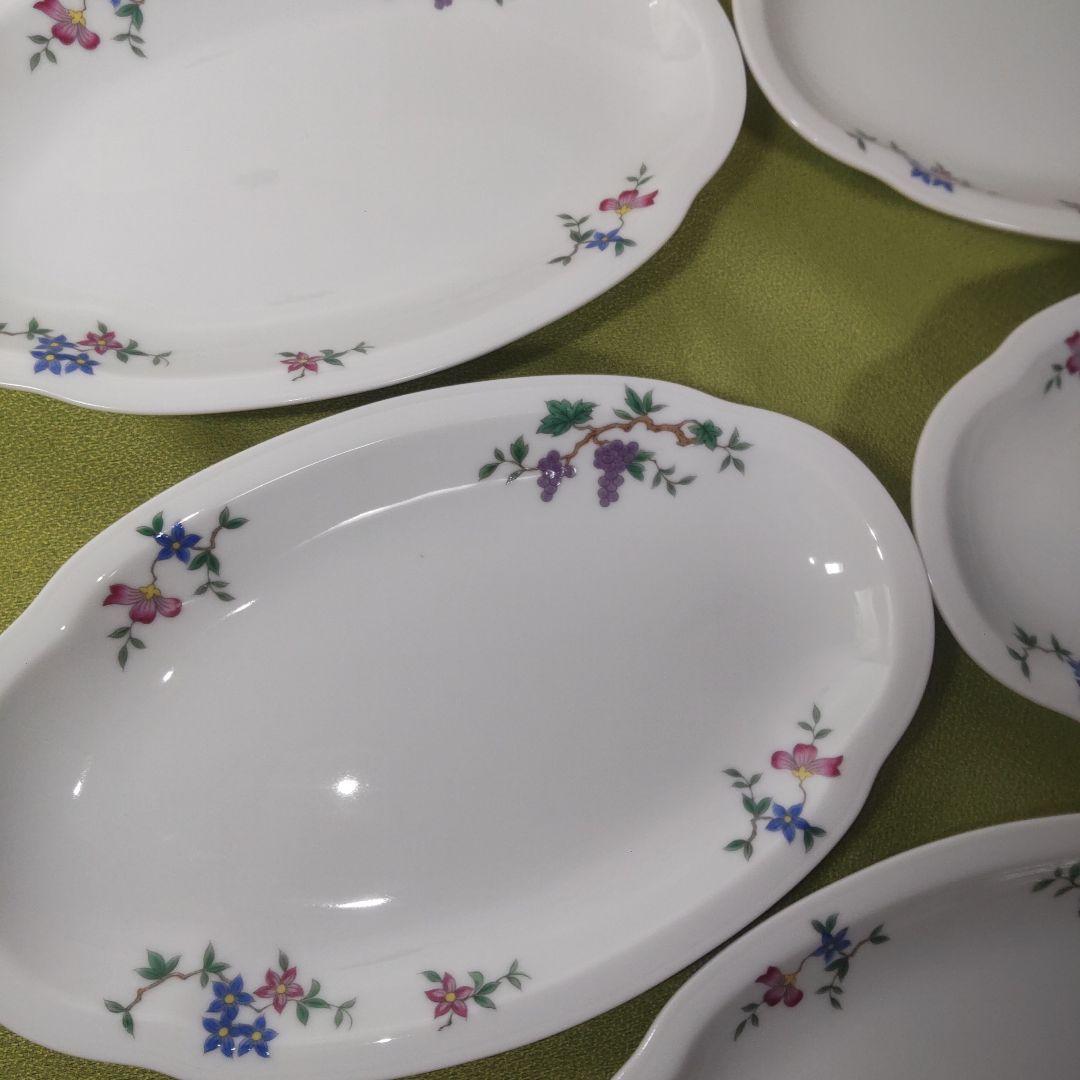 深川製磁 小判 楕円 オーバル 花の園 小花 箱付の