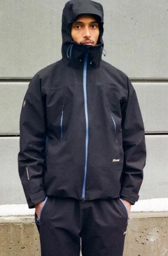 新品タグ付き XO ジョウンド デサント マウンテンパーカー