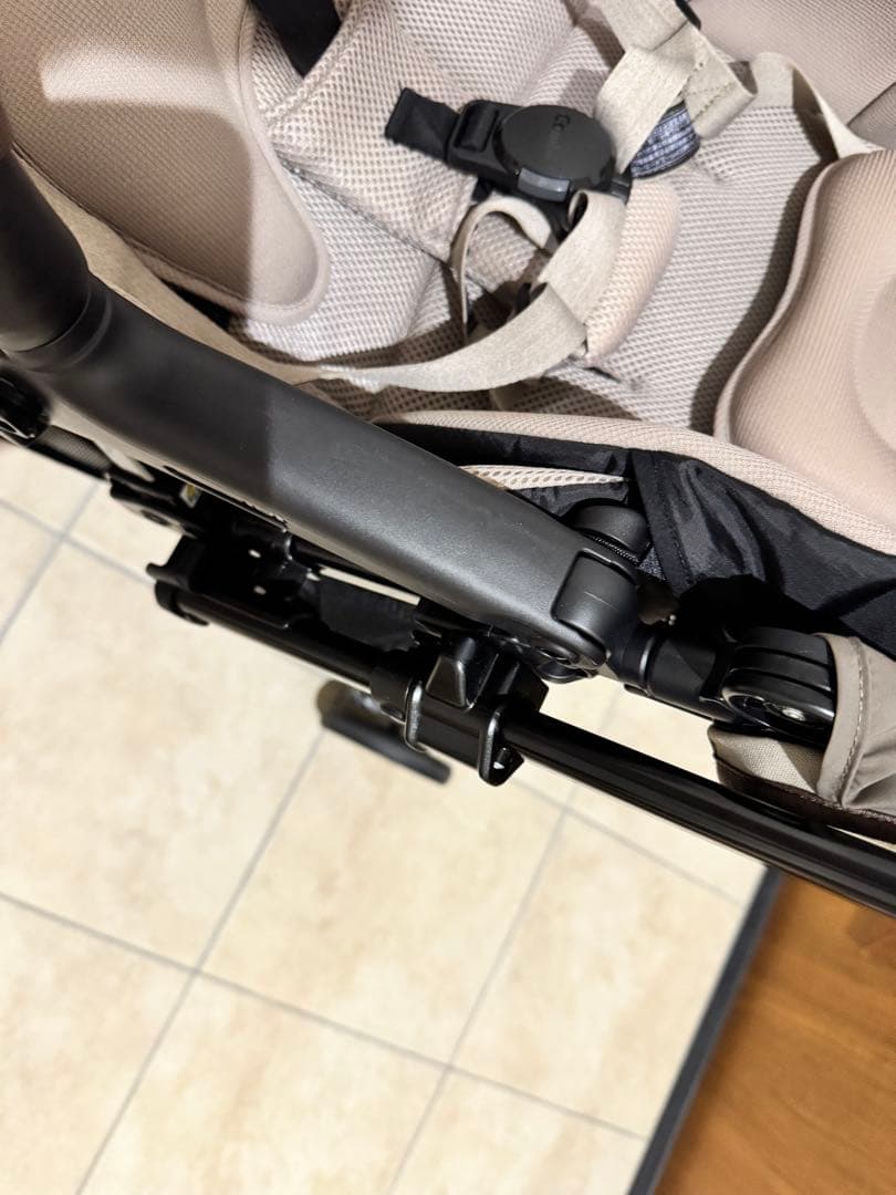 【美品！お値下げ要相談】コンビ★スゴカルプラス➕新品グリップカバー