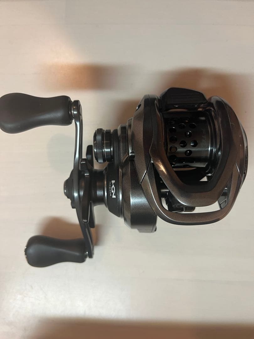 シマノ 25SLX BFS XG 右ハンドル