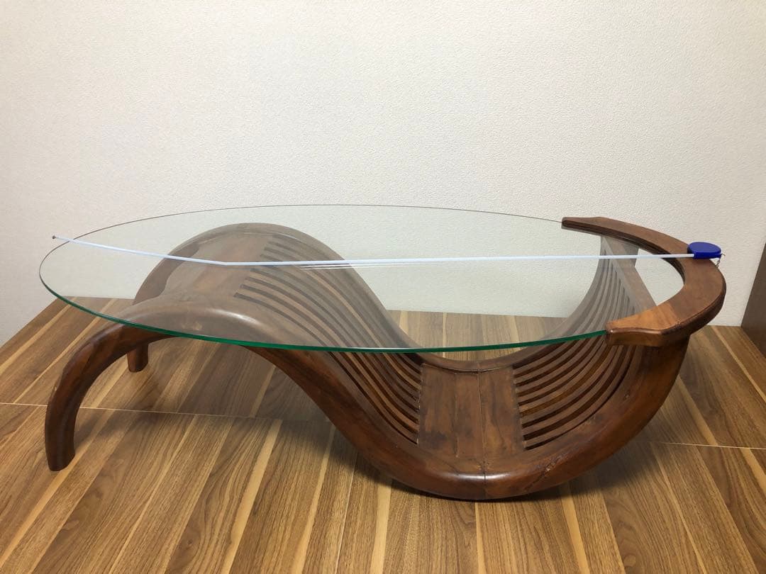 インドネシア家具 波型デザイン 木製ガラステーブル
