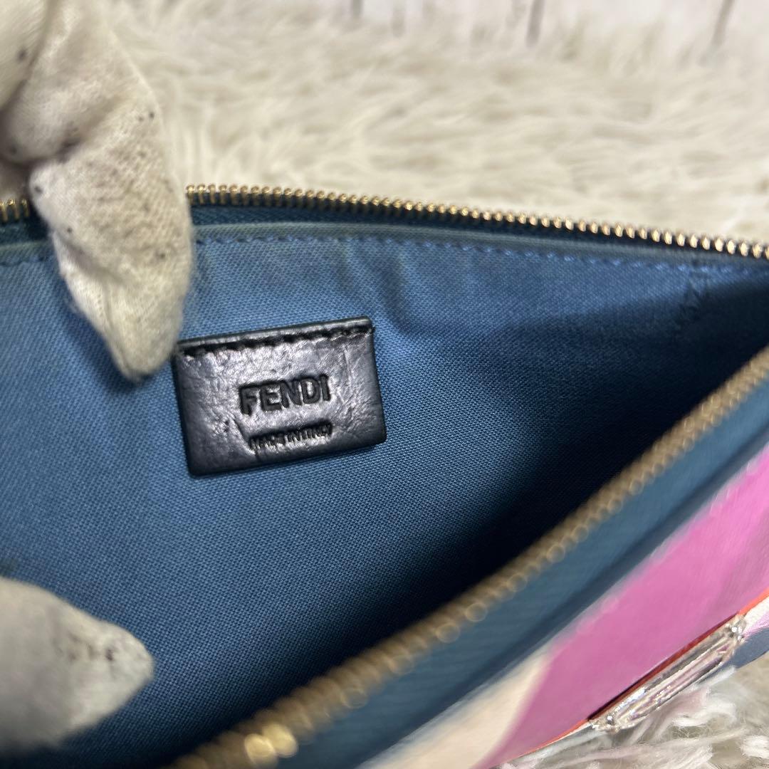 FENDI ポーチ　セカンドバッグ　モンスター　ストーン　ロゴ　PVC