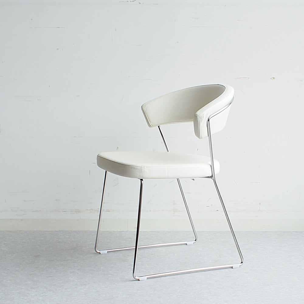 カリガリス コヌビア 「ニューヨーク」 本革 チェア B ZR24436