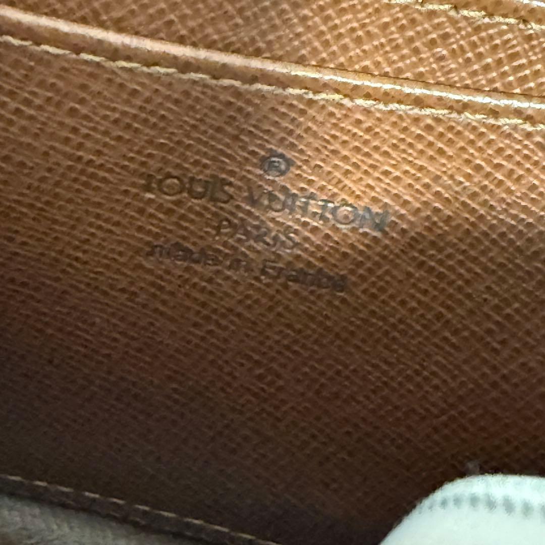 ルイヴィトン ケース モノグラム ジッピーパース