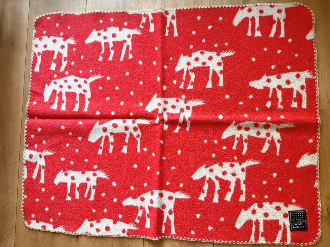 ミナペルホネン caravan ミニブランケット 赤