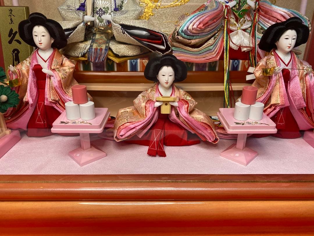 東京久月　雛人形アクリルケース入り五人飾り・間口約５８×奥行約３１×高さ約３８㎝