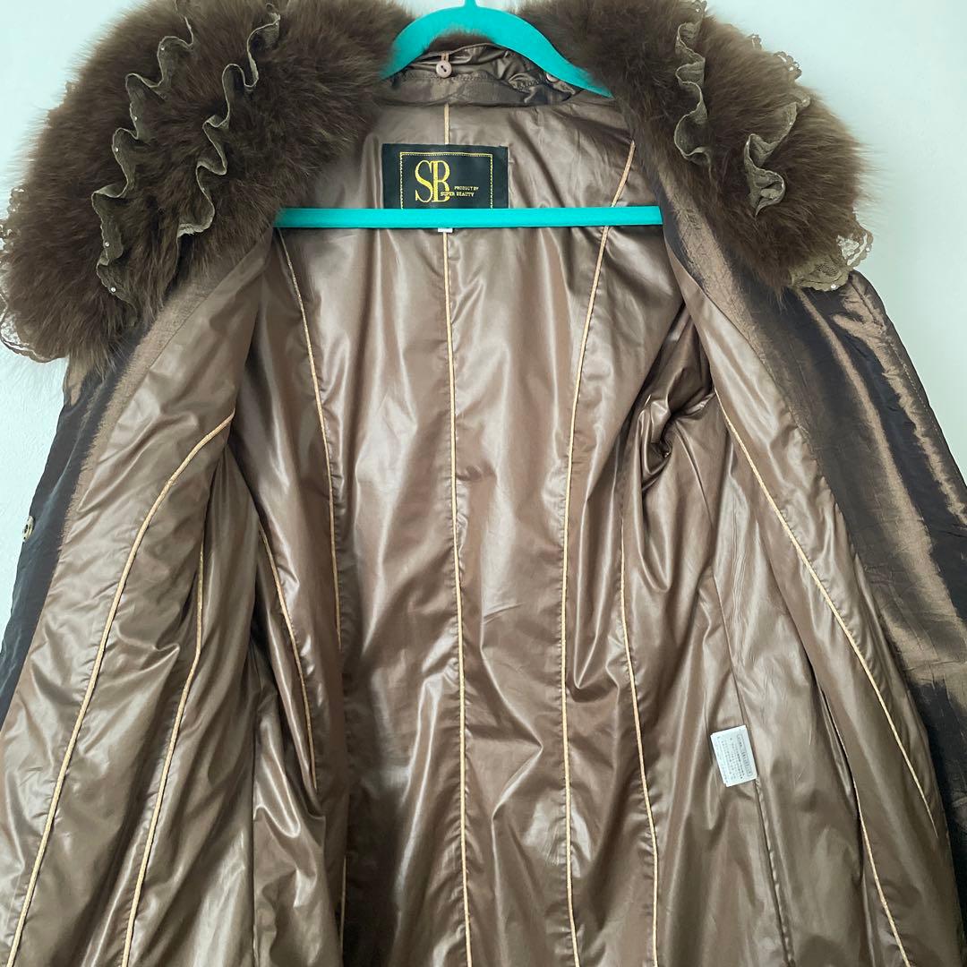 kazuchan　スーパービューティー　ブルーフォックスダウンコート