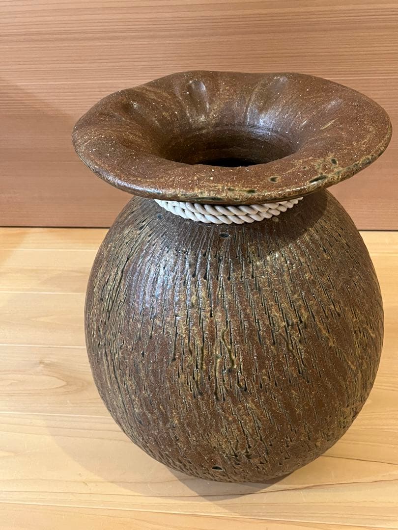 信楽焼　大福袋宝壺　伊羅保釉薬　大壺