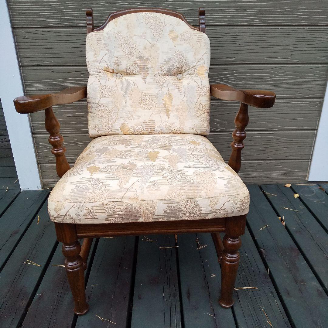 昭和レトロの椅子　藤（ラタン）ｘ木製