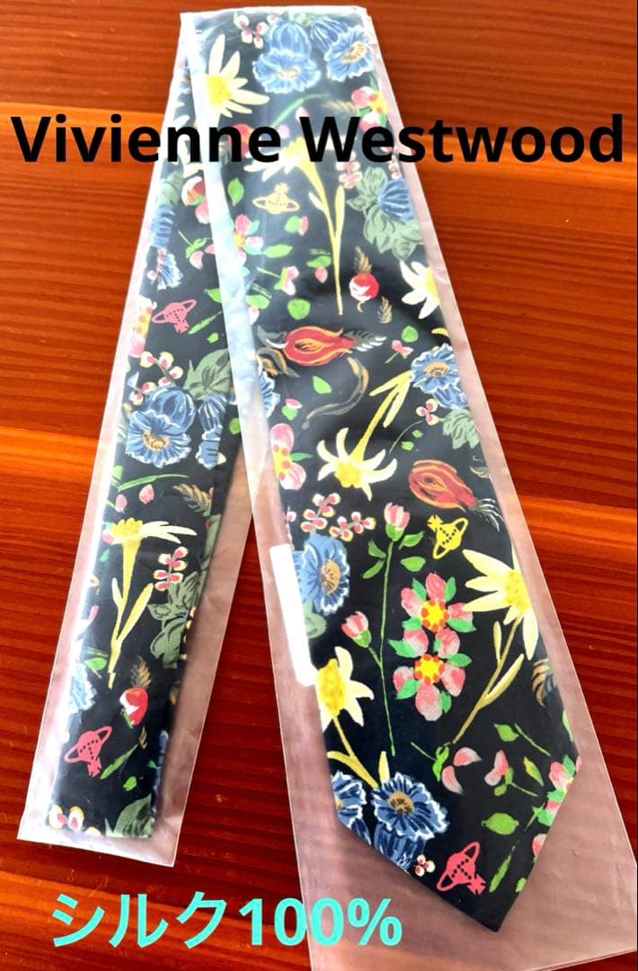 新品未使用タグ付✴︎VivienneWestwoodシルク100%ネクタイ
