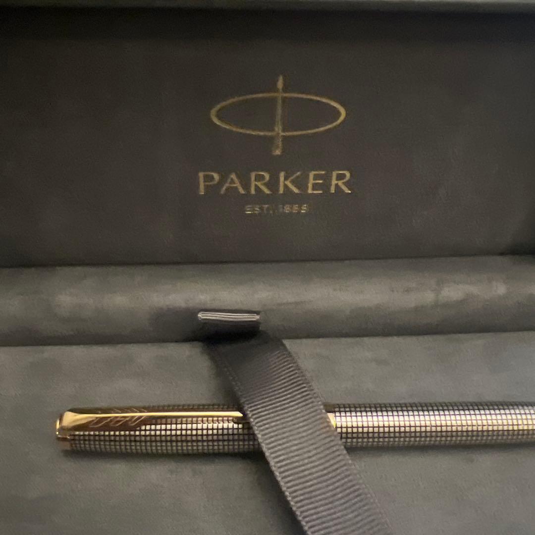 大*来様 Parker ボールペン シルバー・ゴールド