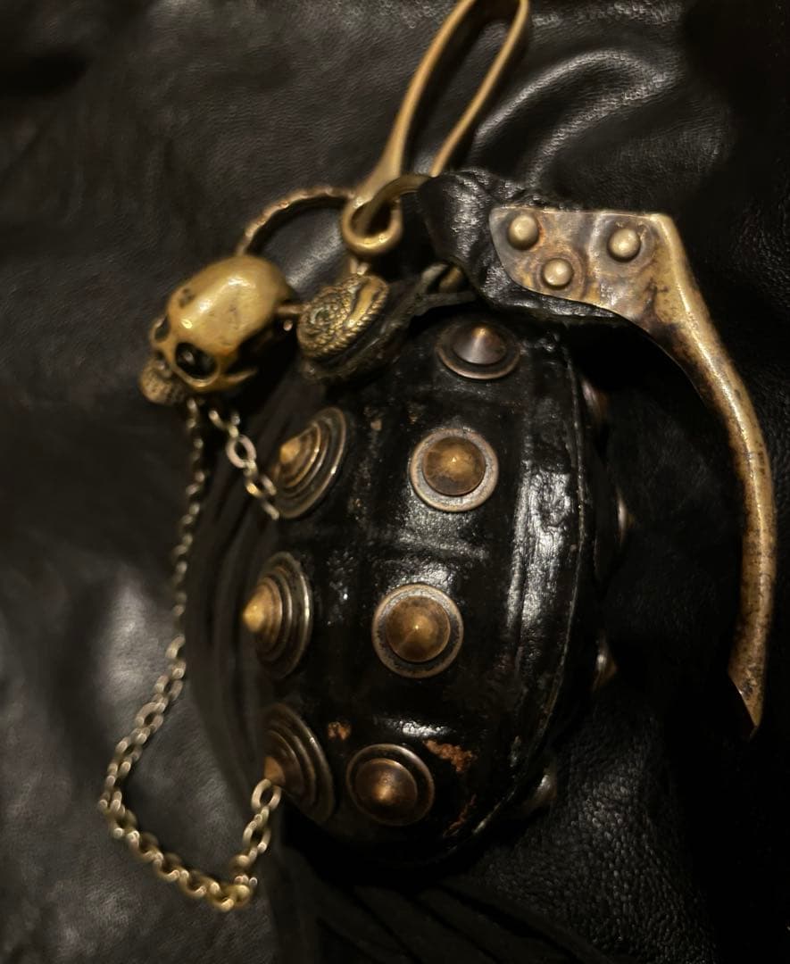 【Kmrii】一点物‼︎フルカスタム 手榴弾型ポーチ シガーケース