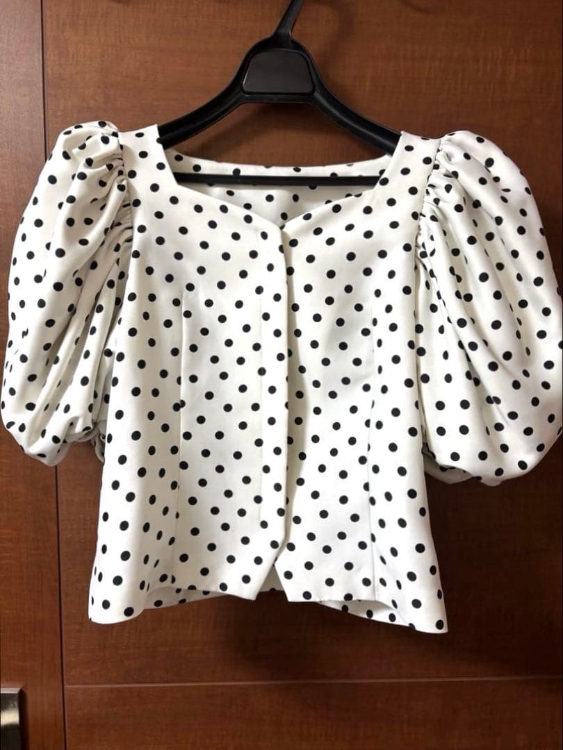 【新品未使用】cygne バルーンギャザーブラウス