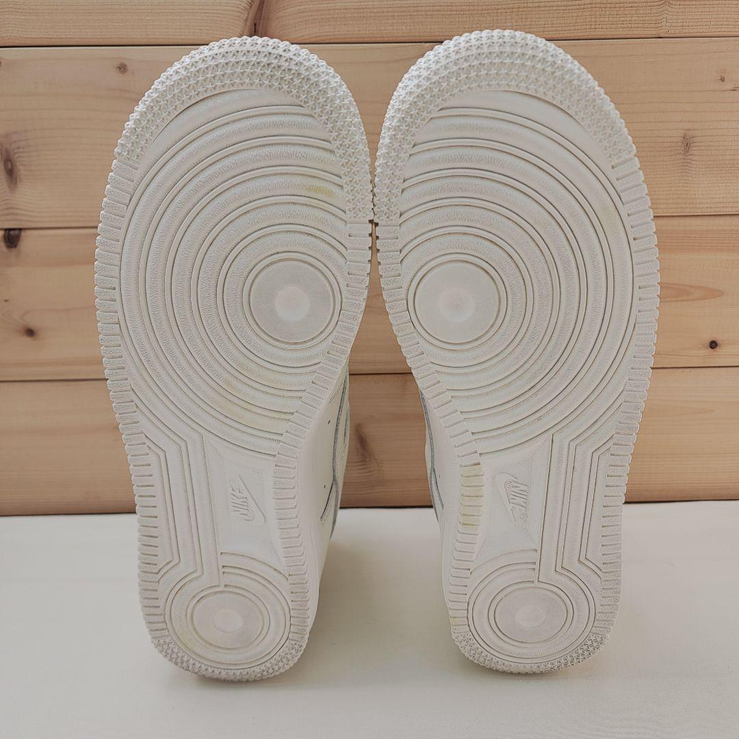 ナイキ ウィメンズ エアフォース1 ’07 エッセンシャル 24cm