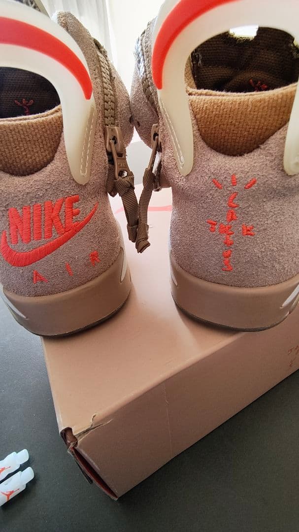 【超お得】air jordan6 TravisScott ナイキ　ジョーダン6