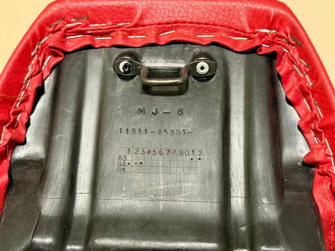 CBR400F 純正シート 中古 当時物 赤 NC17