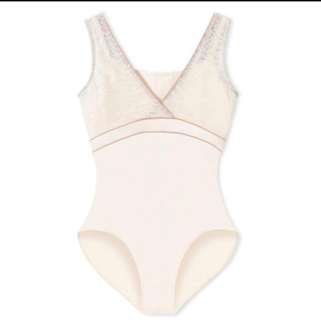 新品同様【AKANE TAKADA】ノースリーブレオタード 1231 ブラック