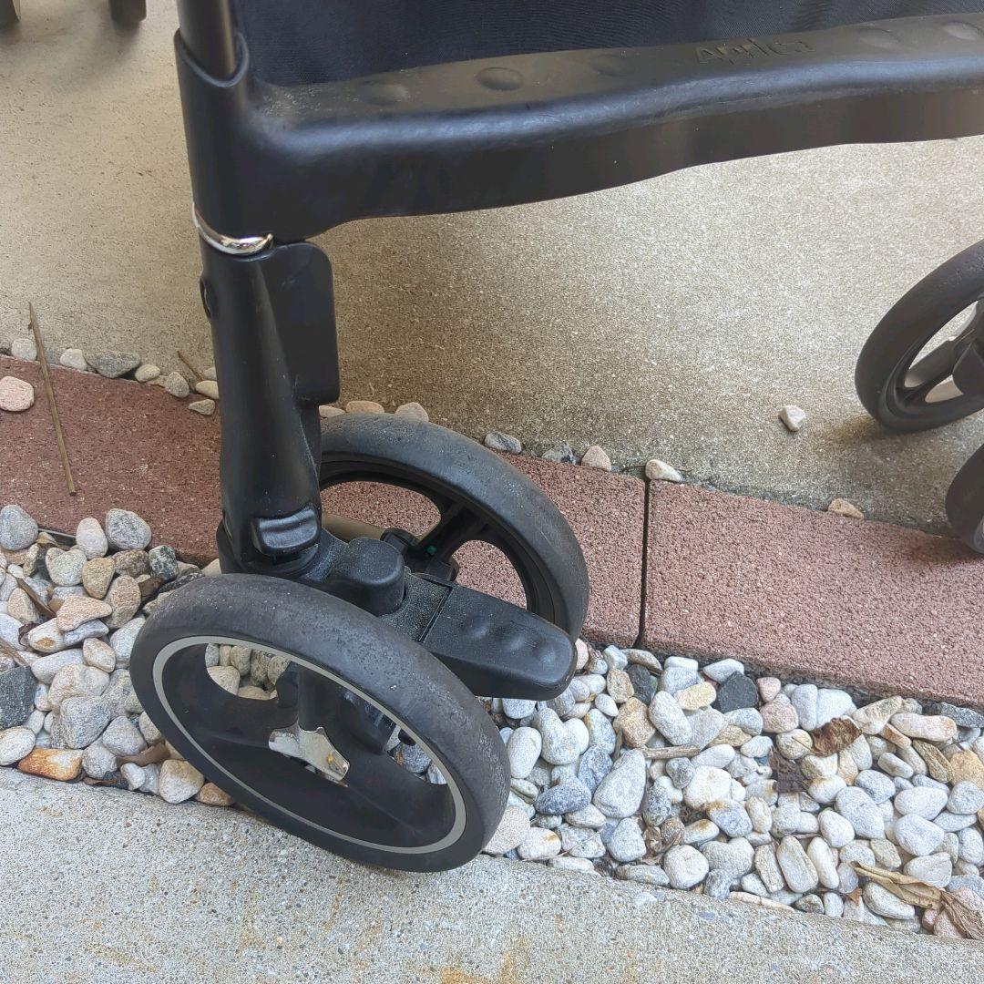 【美品】アップリカ ベビーカー ラクーナビッテクッション A型 両対面式