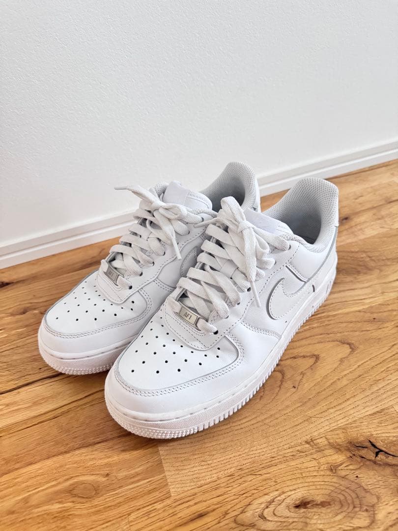 Nike Air Force 1 ナイキ　エアフォースワン　1 白　スニーカー