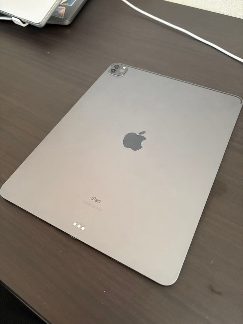 iPad Pro (第4世代) 12.9インチ / 128GB / Wifi