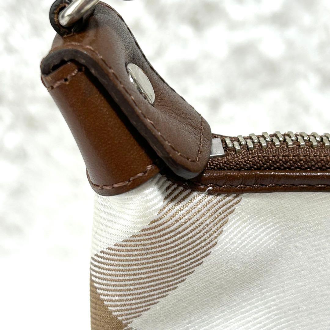 ✨美品✨ BURBERRY BLUELABEL アクセサリーポーチ ハンドバッグ