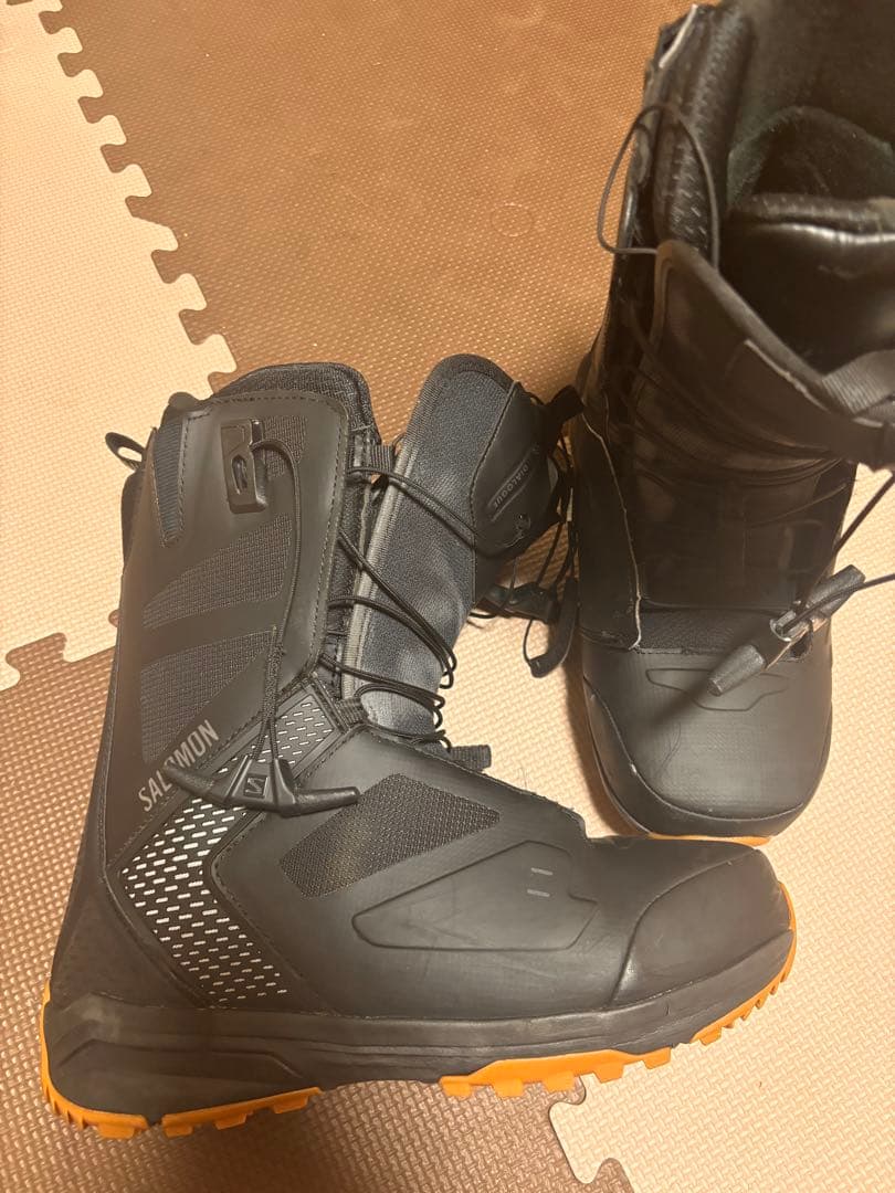 Salomon スノーボードブーツ　DIALOGUE WIDE JP