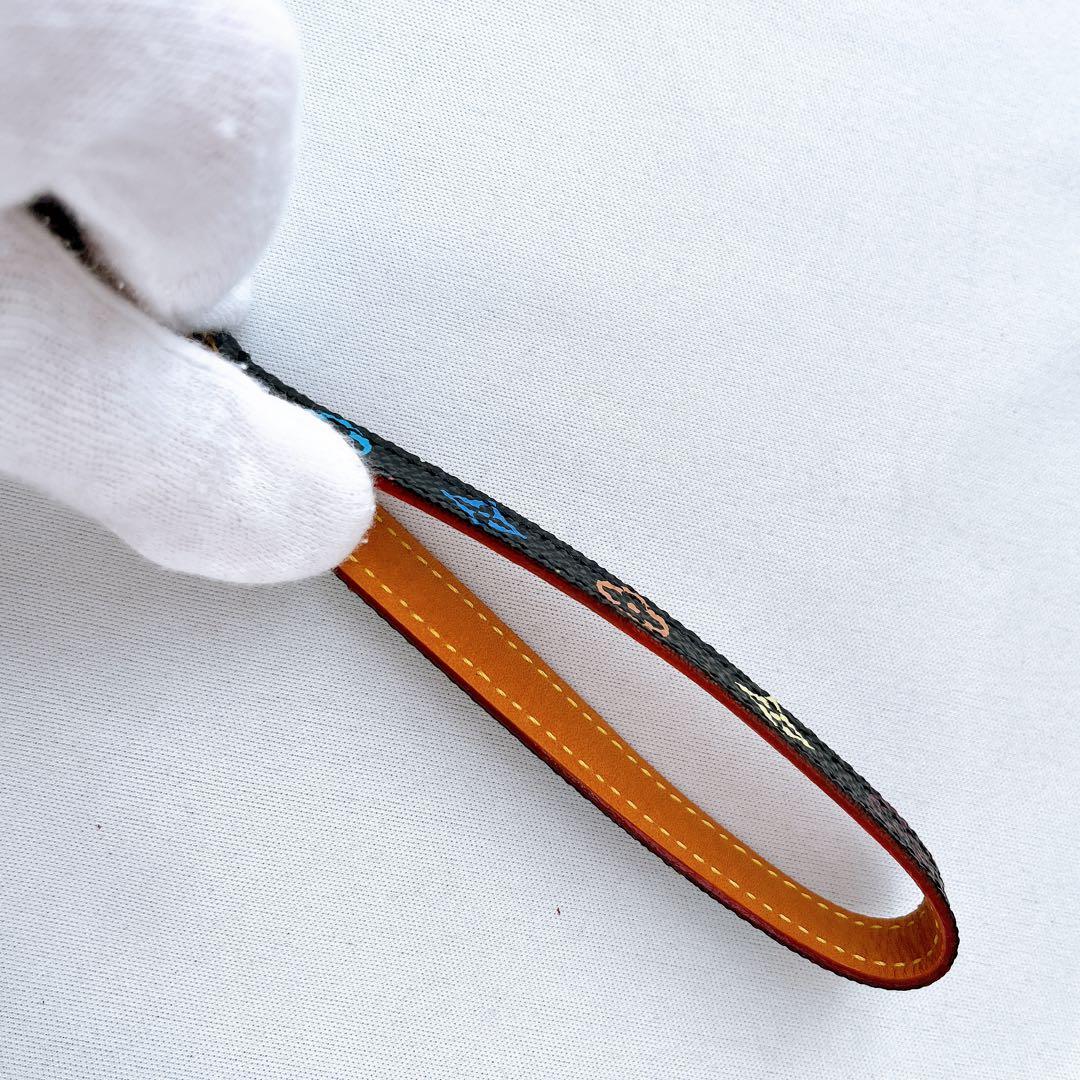 【我苑】ルイヴィトン モノグラム マルチカラー ドラゴンヌ 携帯ストラップ