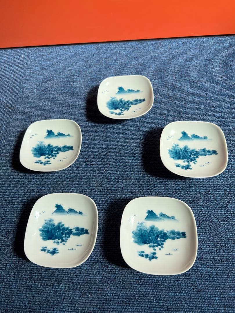 1023 有田焼　畑萬陶苑　染付山水　小皿　5客　未使用