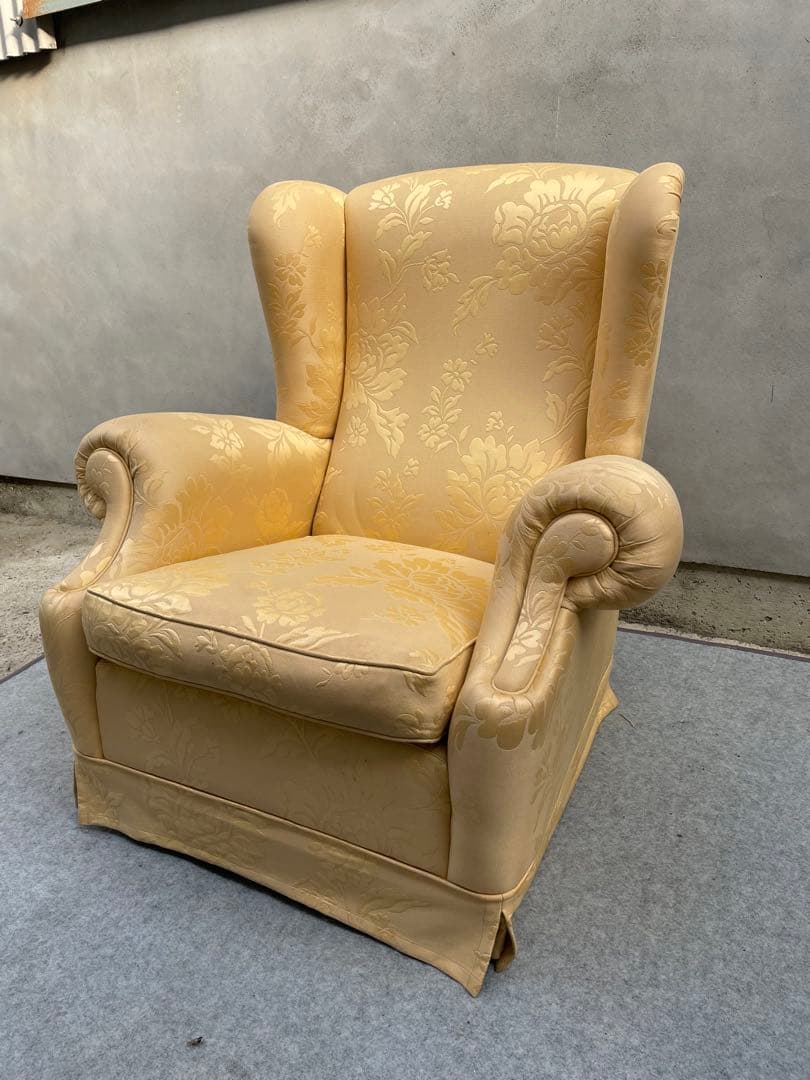 割と綺麗　メーカー不明　アンティーク？1人掛け　ソファ