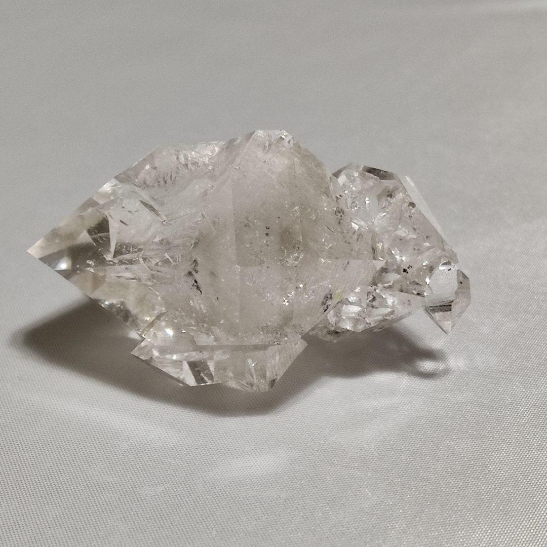 パワーストーン　天然石　原石　レインボー入りハーキマー水晶　42g　No.249