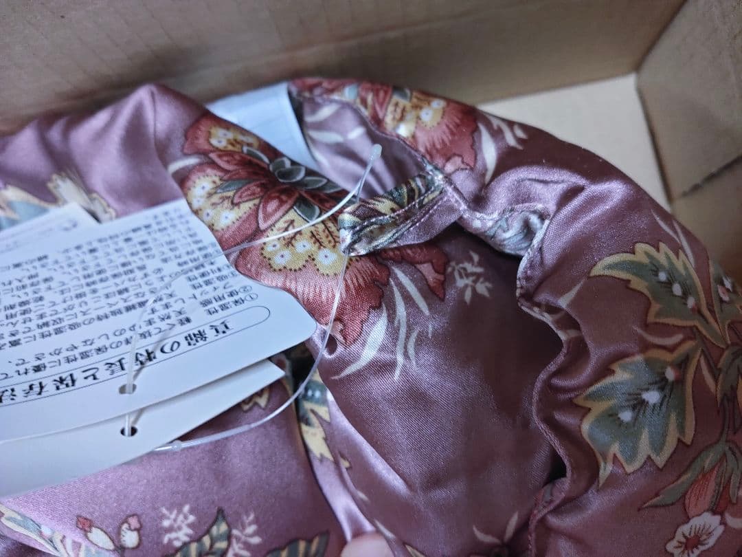 シルク ロマンス小杉 真綿 布団　1000ｇ 西川 検討の方にも