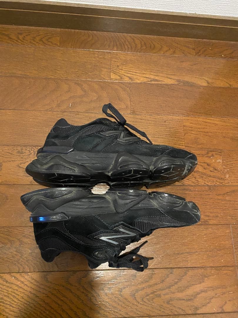 New Balance 9060 ブラック