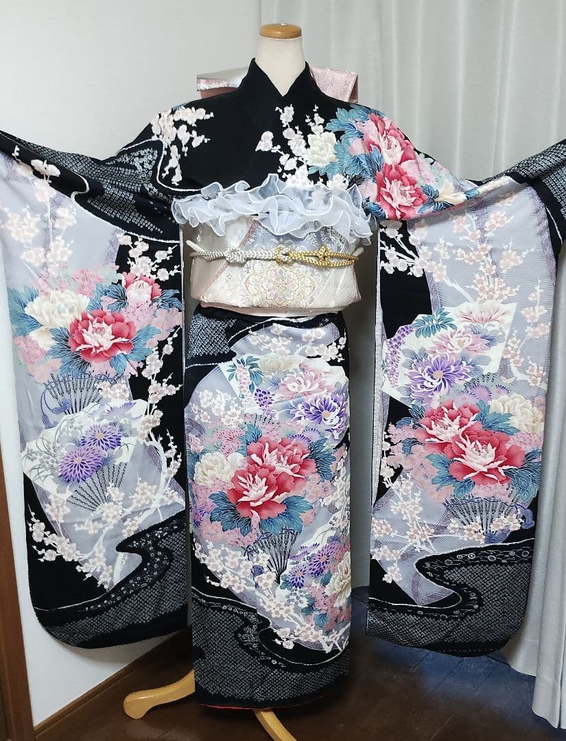 成人式正絹振袖フルセット　人気　黒　豪華　上品　清楚