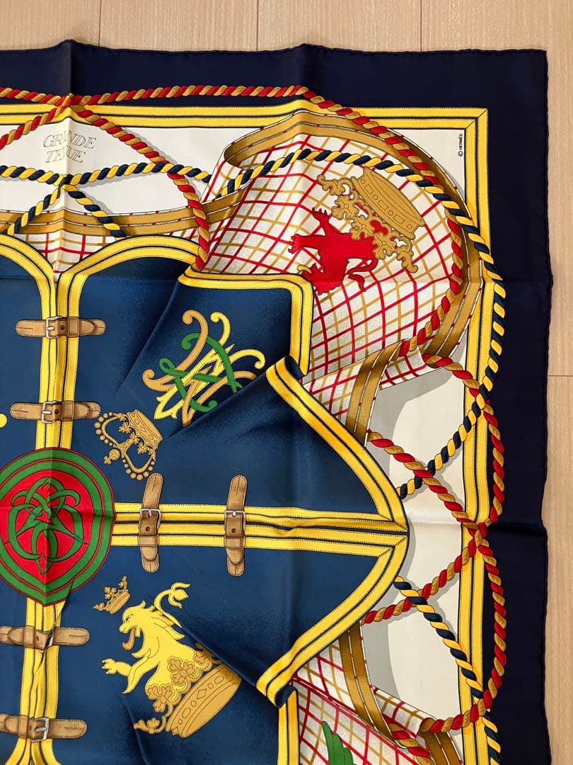 HERMES カレ スカーフ 90 grande tenue