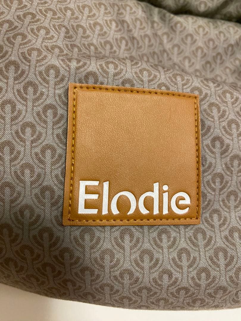 Elodie ベビーカー　コンバーチブル　フットマフ