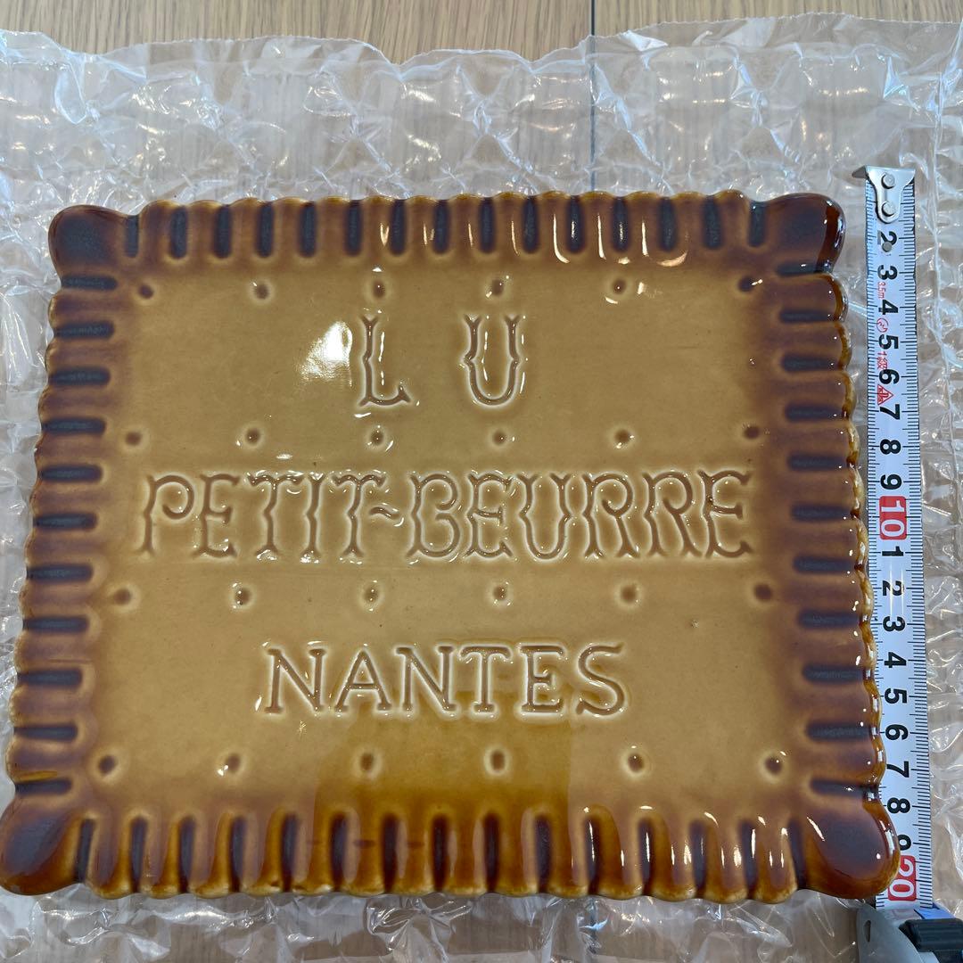 LU biscuit プレート　鍋敷き