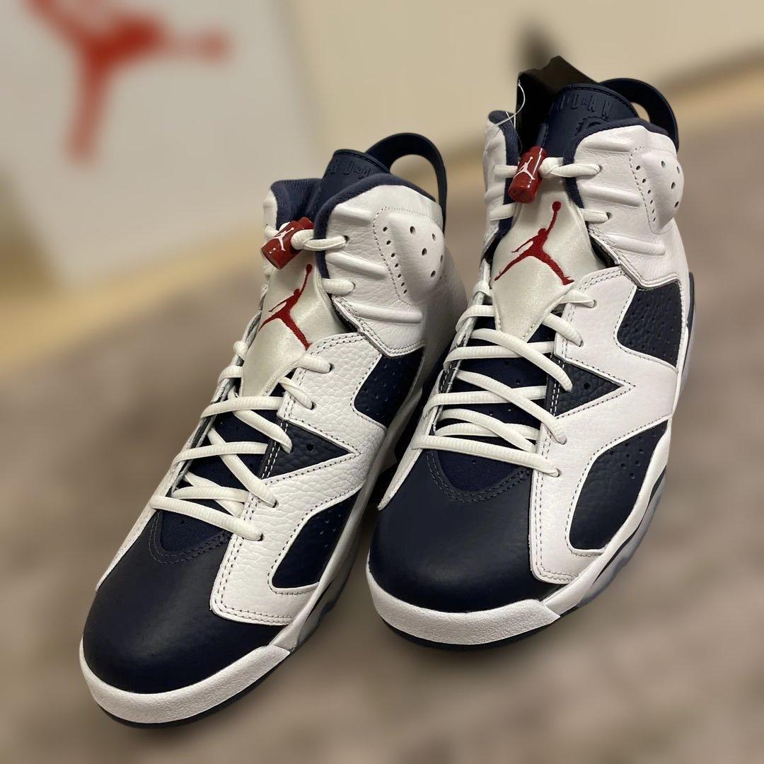 新品タグ付き　29,700円　AIRジョーダン6 レトロ