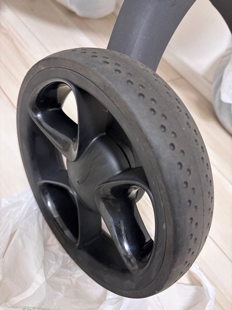 【アンスリウム】STOKKE⭐︎ストッケエクスプローリーX ベビーカー