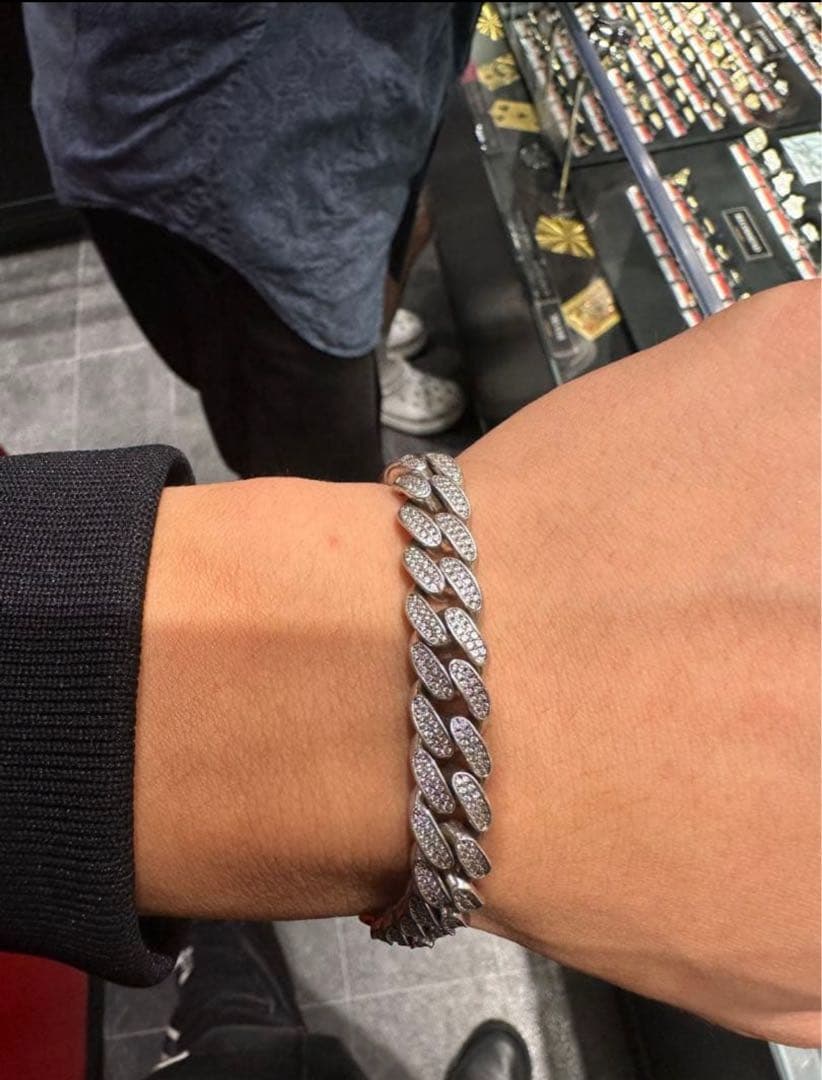 は*う様 AVALANCHE ブレスレット ネックレス ジルコニア素材