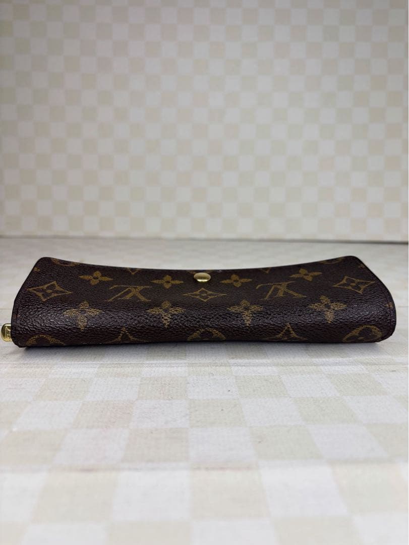 極美品　LOUIS VUITTON ルイヴィトン　長財布　二つ折り　M06