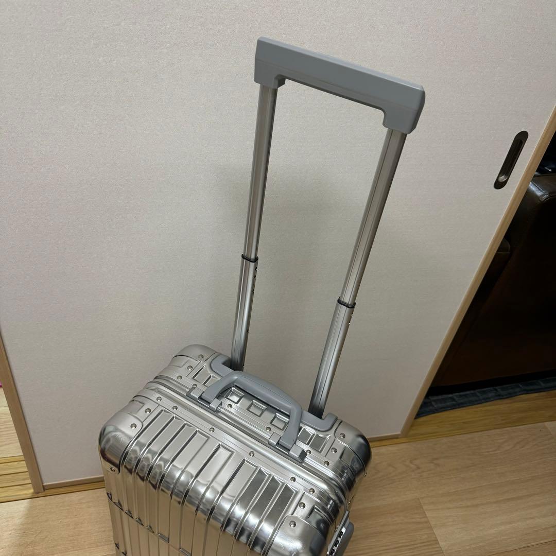 希少！オールアルミ合金　ハードキャリーケース　機内持ち込み対応　4輪