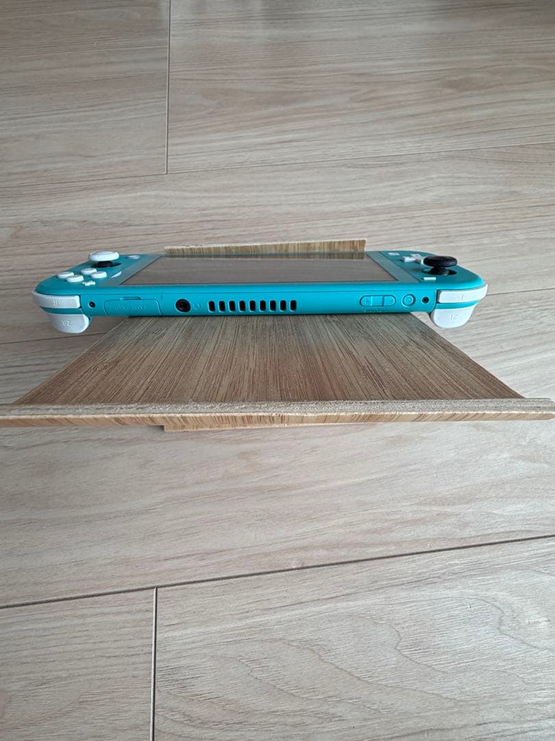 Switchライト ターコイズブルー【画面傷なし✨】