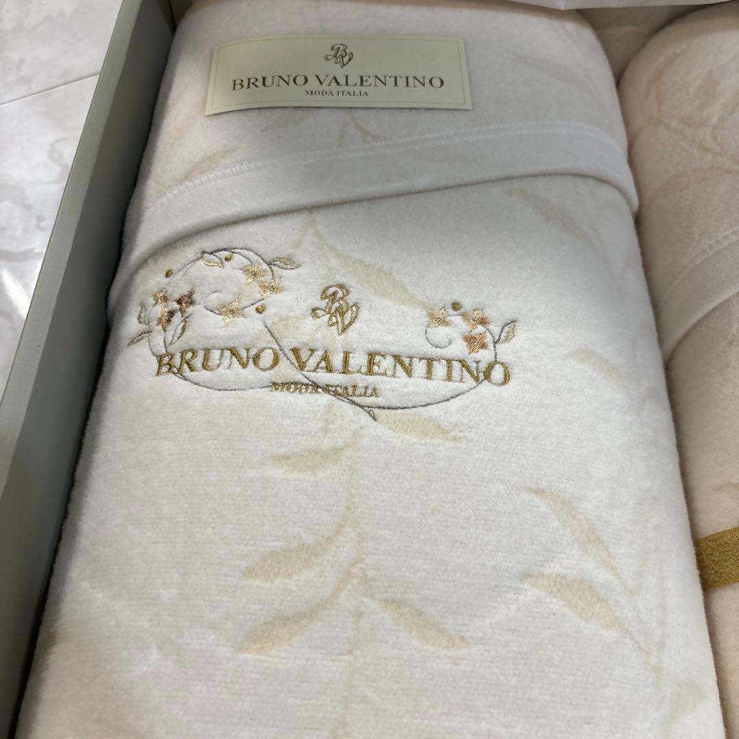 BRUNO VALENTINO 毛布　シルクミックス