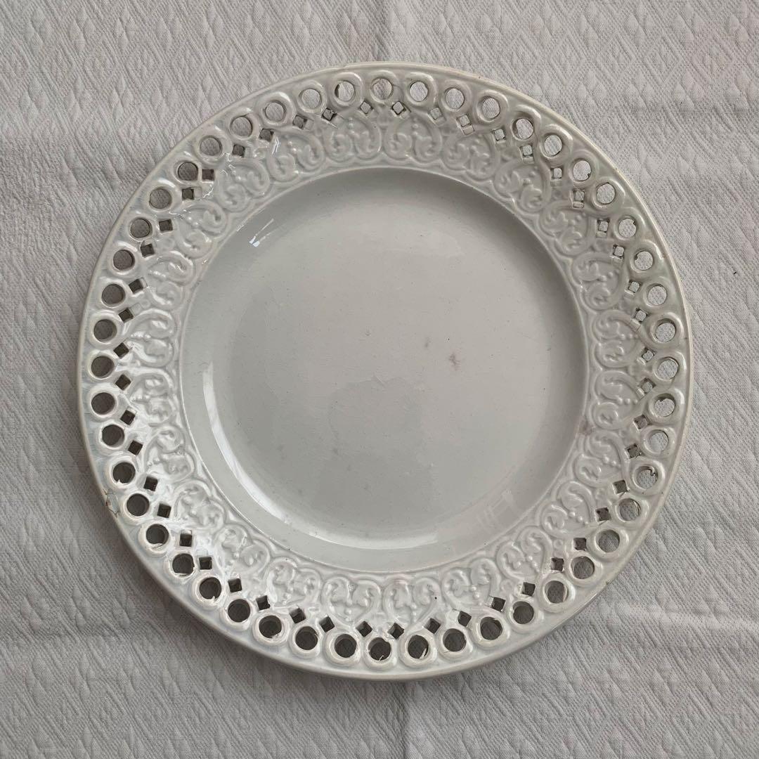 Creil et Montereau クレイユエモントロー パニエ 透かし彫り