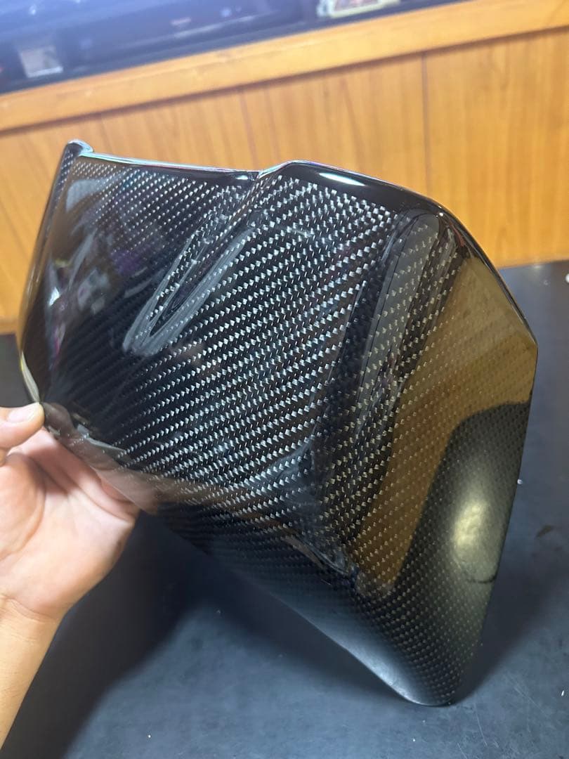 Ｖ１２５Ｓカーボン３点